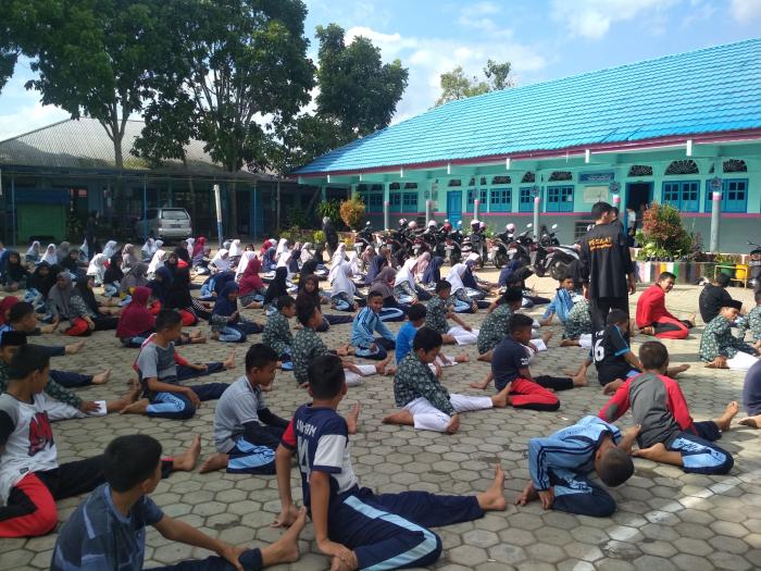 Pelatihan Bela Diri MTsN 1 Kota Sungai Penuh