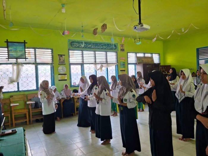 Kegiatan Ekstrakurikuler Seni Tari Berlangsung Seru dan Menyenangkan