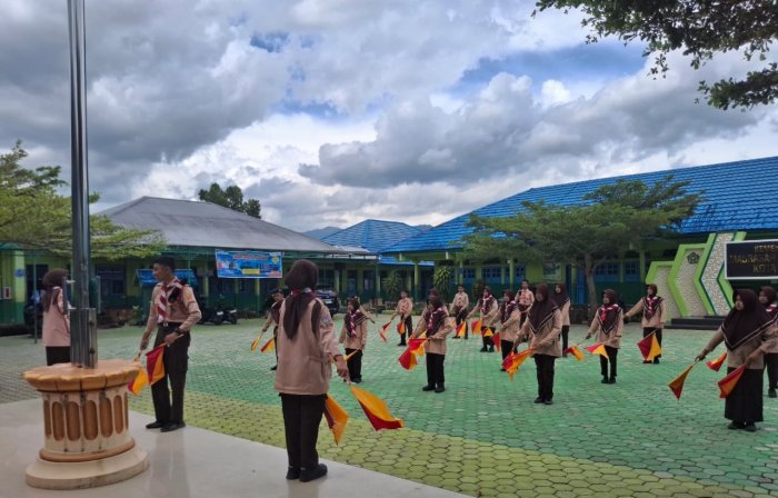 Semangat Kebersamaan Terlihat dalam Latihan Pramuka MTsN 1 Kota Sungai Penuh