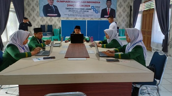 5 Siswa MTsN 1 Kota Sungai Penuh Ikuti OMI Provinsi Jambi 2025 dengan Semangat