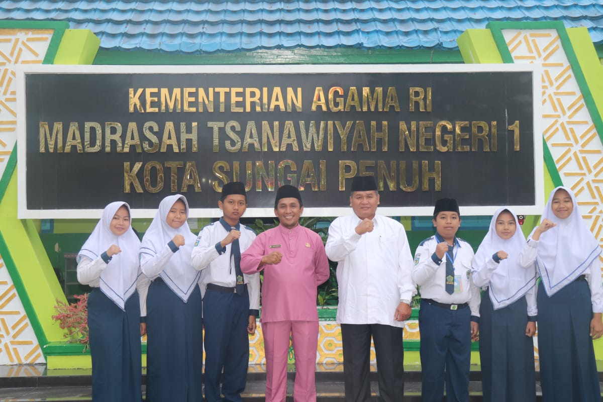 MTsN 1 KOTA SUNGAI PENUH SAPU BERSIH JUARA KSM TAHUN 2024