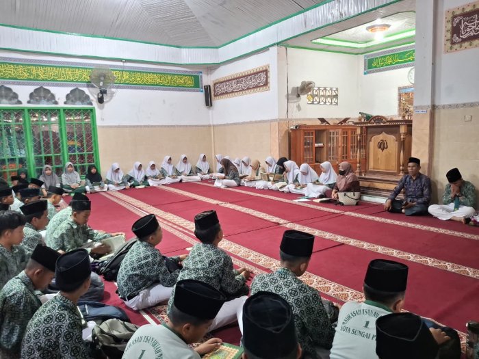 Kegiatan Tahfidz Al-Quran Kembali Dilaksanakan Pasca Libur Semester Ganjil Tahun Pelajaran 2025/2026